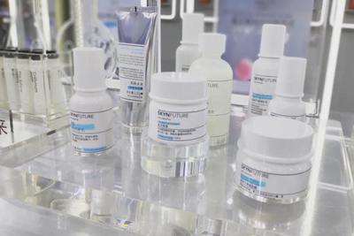 肌膚未來攜科學定制新品亮相美博會，以技術驅動重塑線下渠道新生態